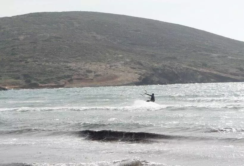 酒店 Panorama Genadi