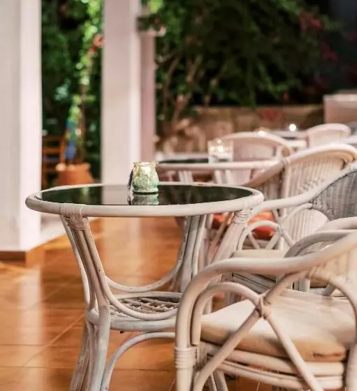 酒店 Panorama Genadi