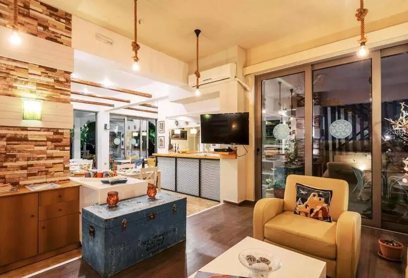 酒店 Panorama Genadi