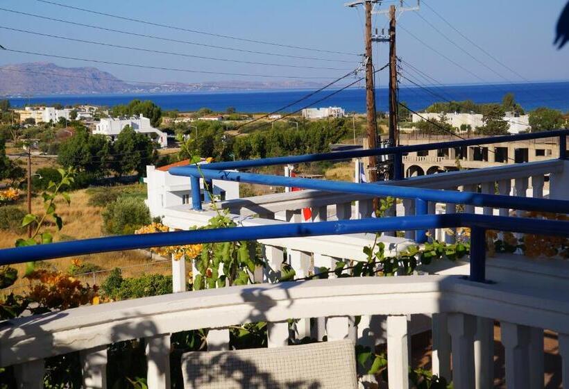 בית מלון כפרי Panorama Genadi