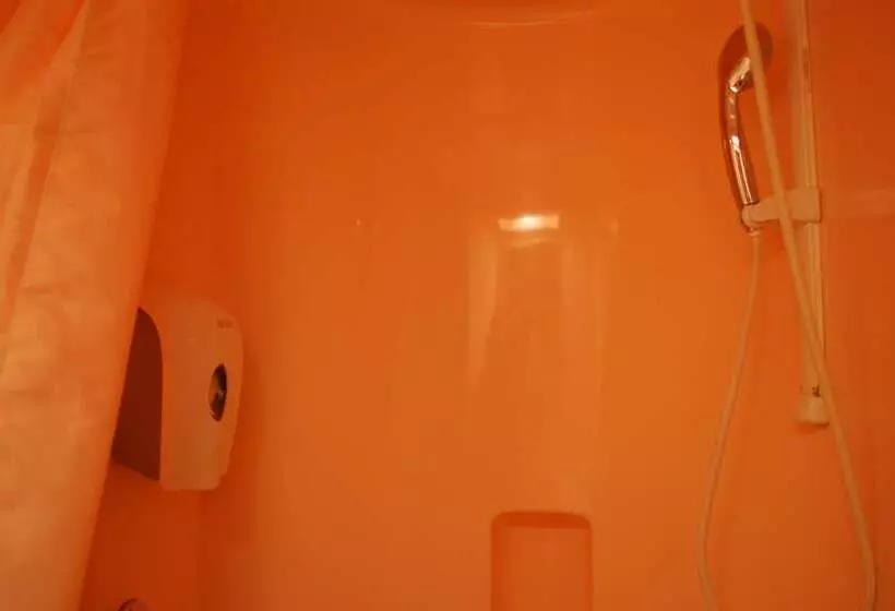 בית מלון כפרי Premiere Classe Epinal