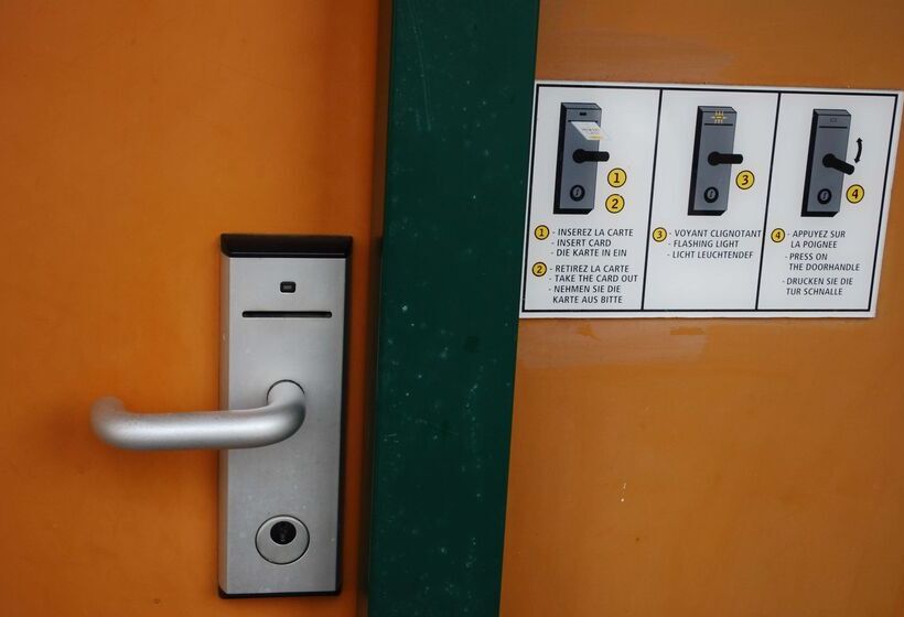 בית מלון כפרי Premiere Classe Epinal