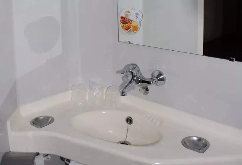 ホテル Premiere Classe Evreux