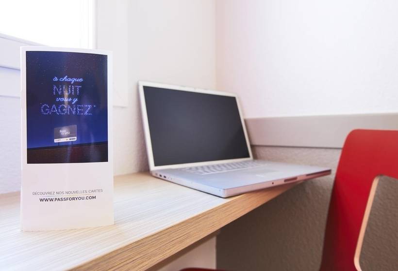 Hotel Premiere Classe Paris Ouest Pont De Suresnes