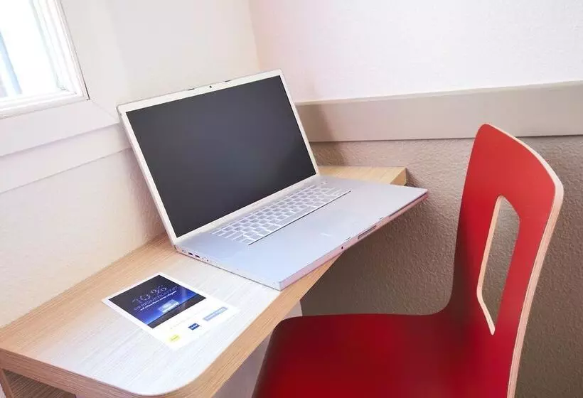 호텔 Premiere Classe Paris Ouest Pont De Suresnes