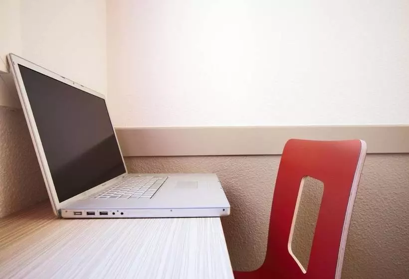 호텔 Premiere Classe Paris Ouest Pont De Suresnes