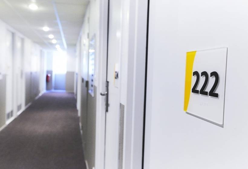 Hotel Premiere Classe Paris Ouest Pont De Suresnes