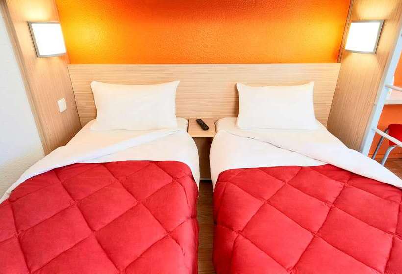 Hotel Premiere Classe Paris Ouest Pont De Suresnes