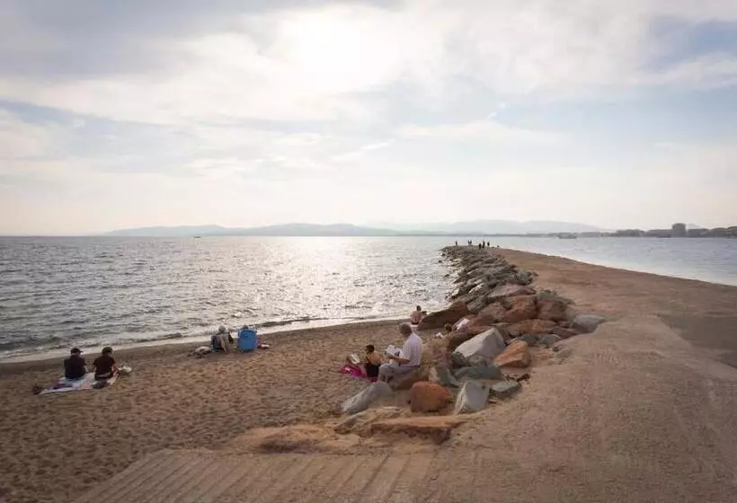 ホテル Résidence Les Lionceaux By Popinns