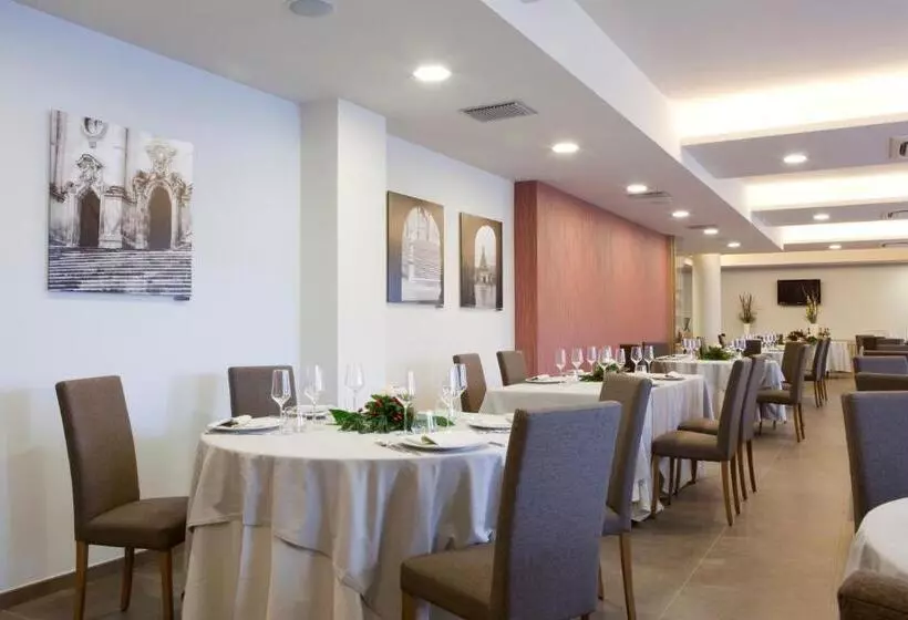 هتل Torre Del Sud