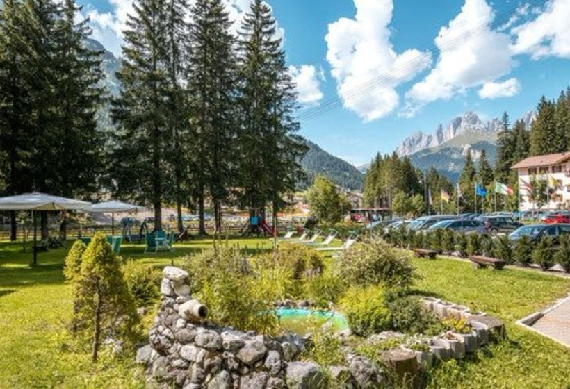 Отель Villa Rosella Park & Wellness