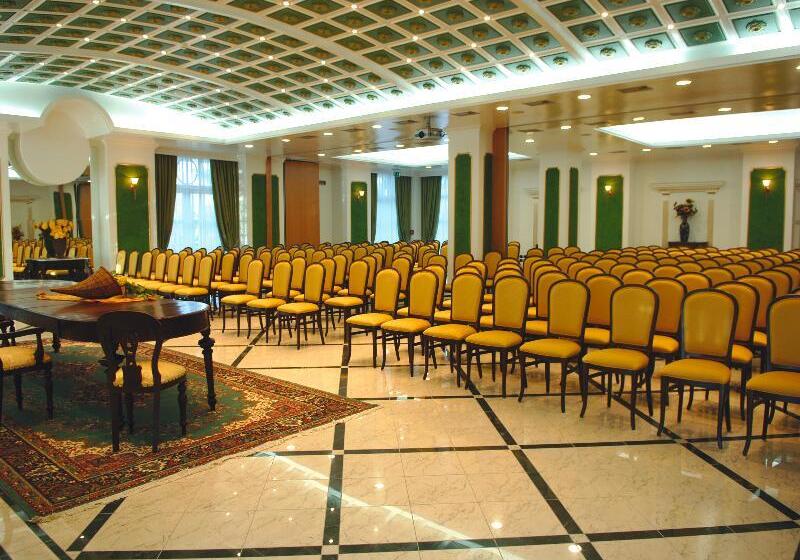 ホテル Villaggio Club Altalia