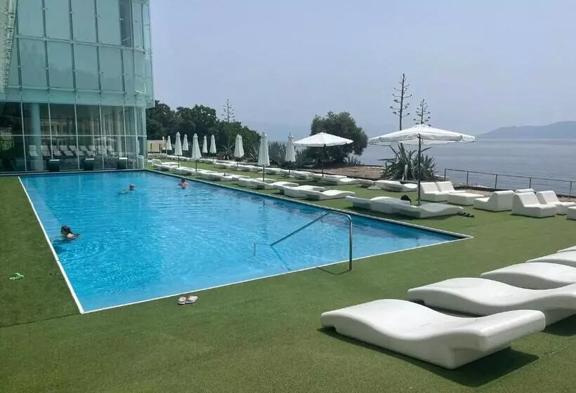 Отель Grand Novi Vinodolski Resort