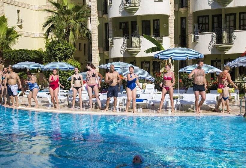 May Garden Club Hotel