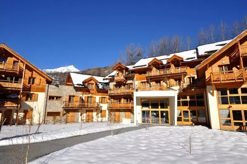 Residence Nemea L Adret