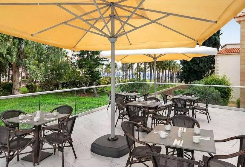 渡假胜地  Ramada Hotel & Suites By Wyndham Ayia Napa