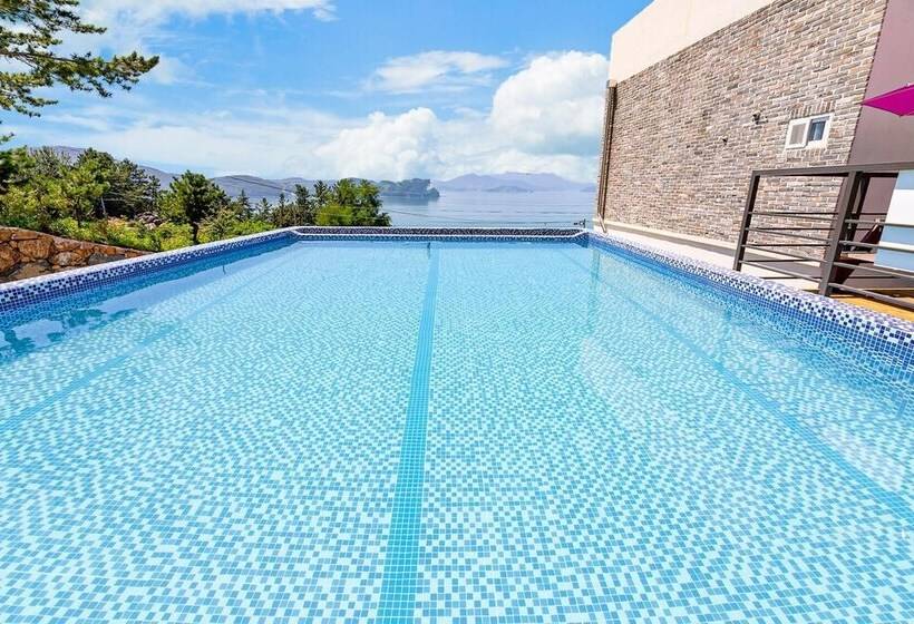 Yeosu Jplus A Pension