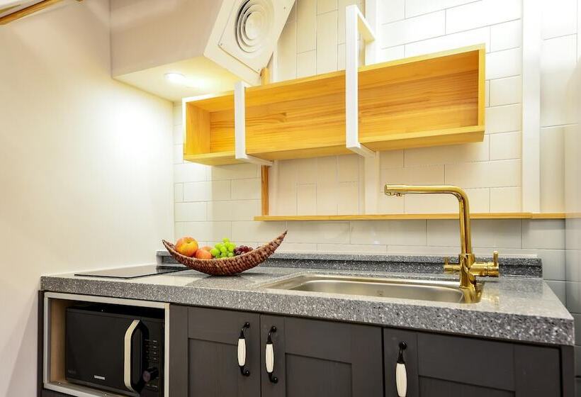 Yeosu Jplus A Pension