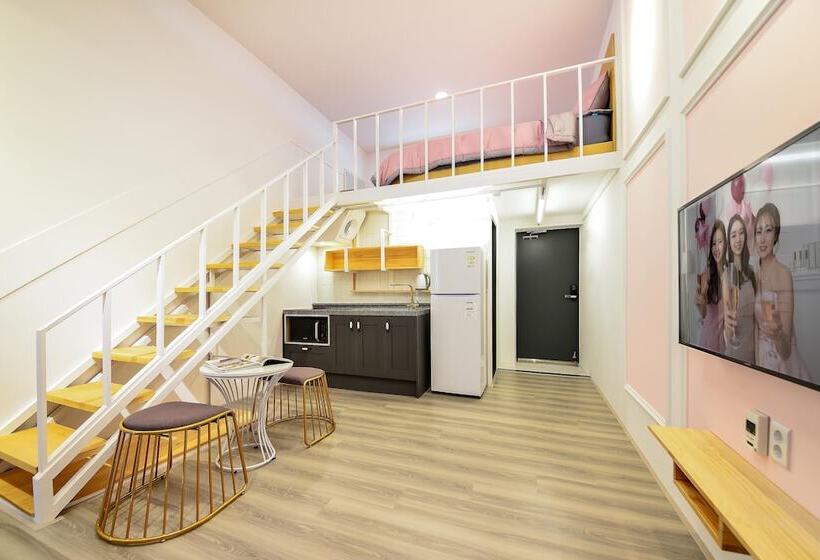 Yeosu Jplus A Pension