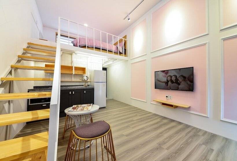 Yeosu Jplus A Pension