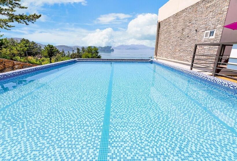 Yeosu Jplus A Pension