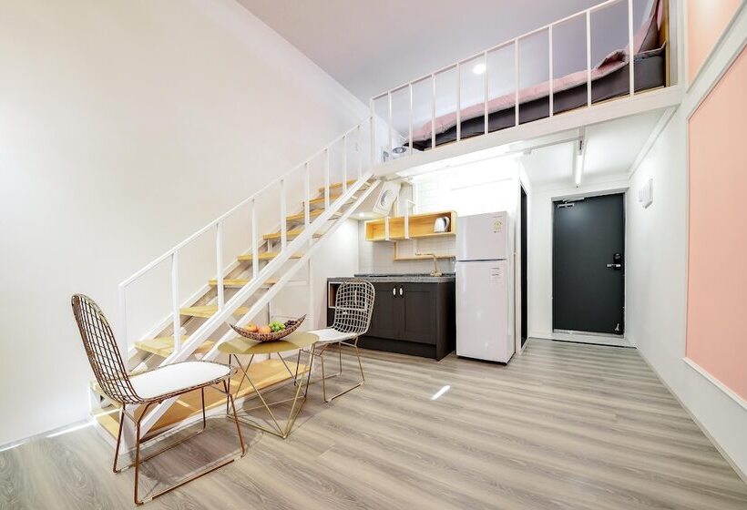 Yeosu Jplus A Pension