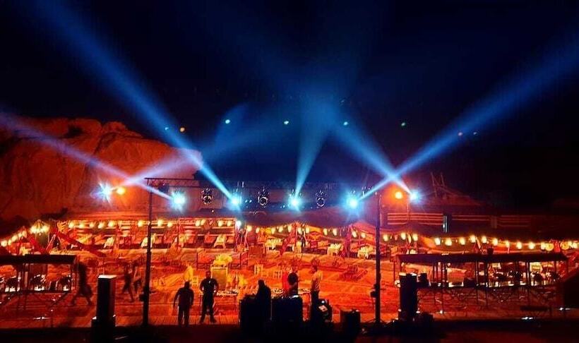 هتل Mazayen Rum Camp