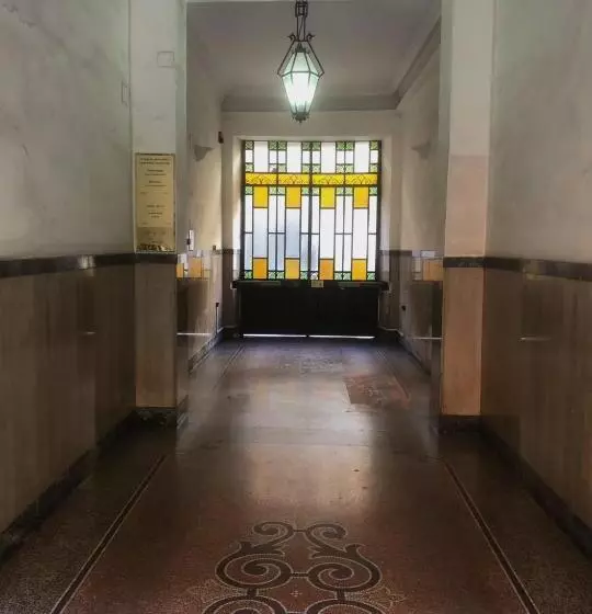 تختخواب و صبحانه Hostel Cosmos