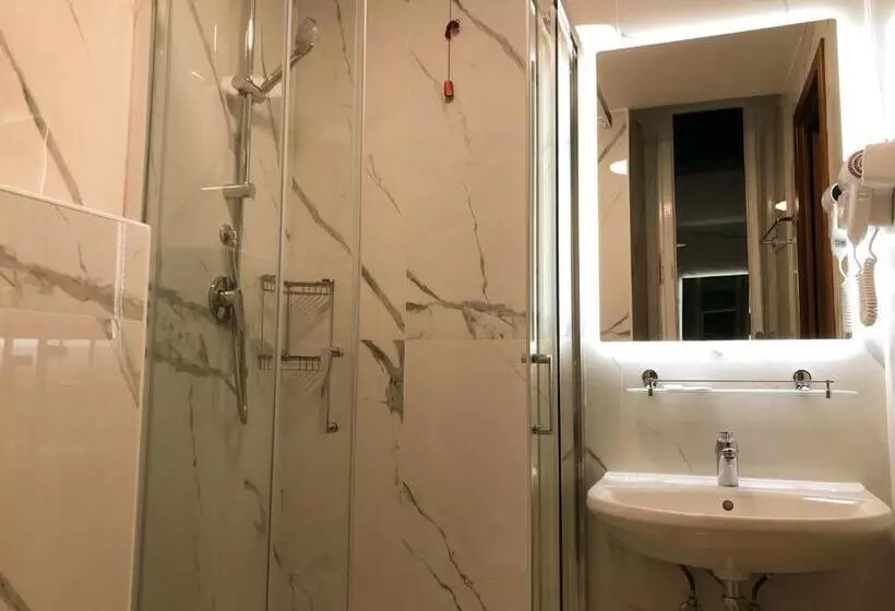 تختخواب و صبحانه Hostel Cosmos
