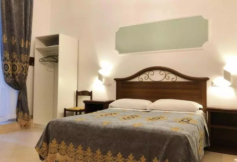 تختخواب و صبحانه Hostel Cosmos