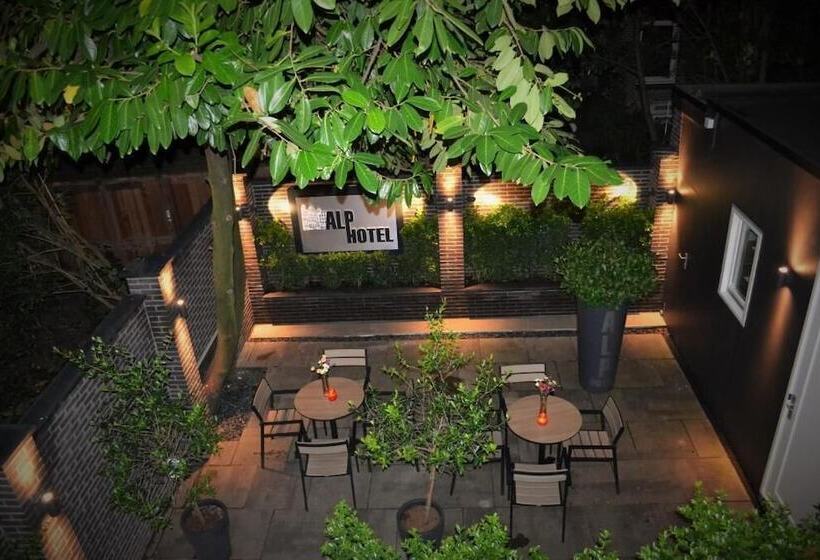 فندق Alp