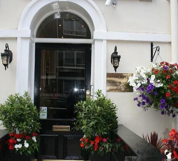 هتل Avon