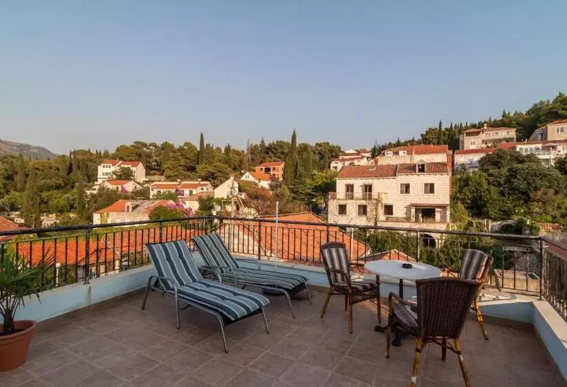 Boutique Hotel Villa Pattiera