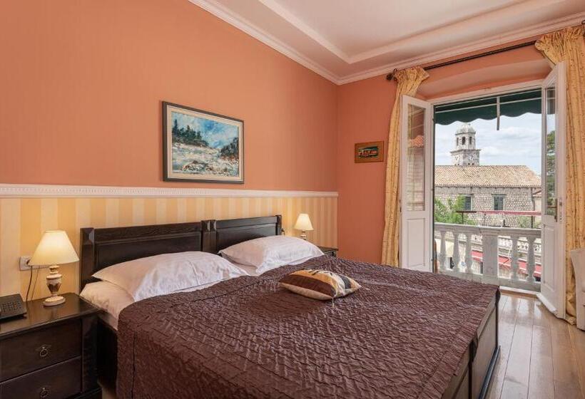 Boutique Hotel Villa Pattiera