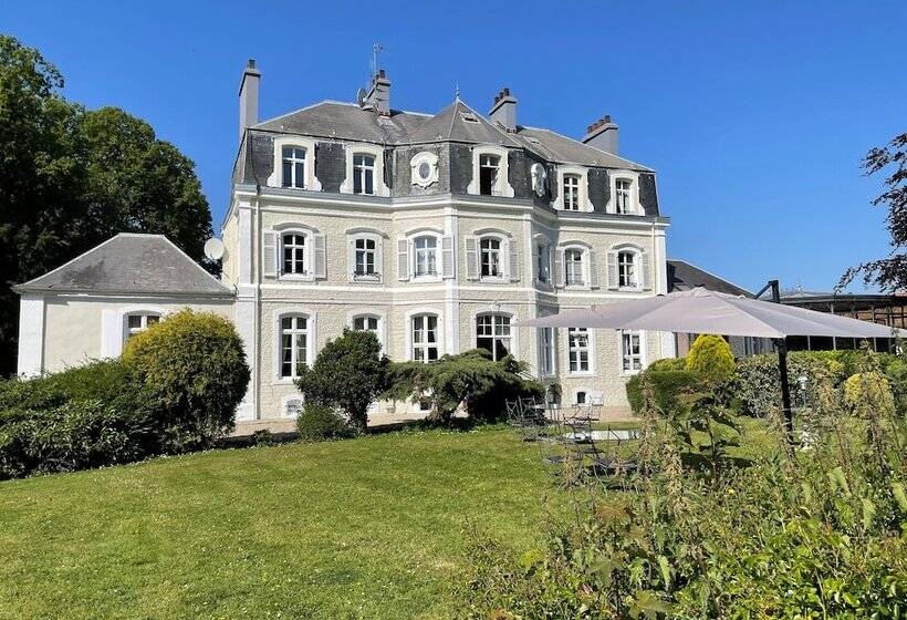 בית מלון כפרי Chateau Clery