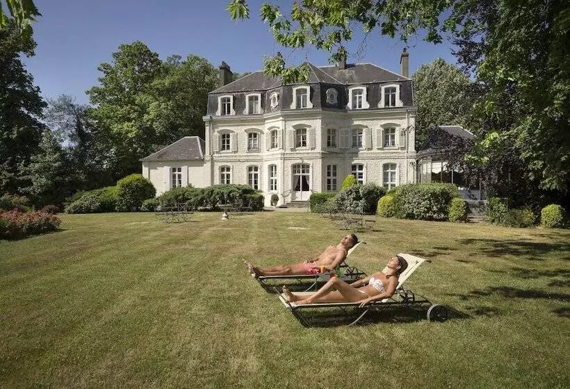 ホテル Chateau Clery