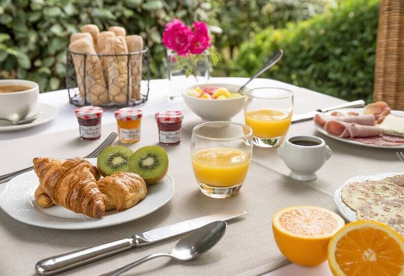 בית מלון כפרי Chateau Clery