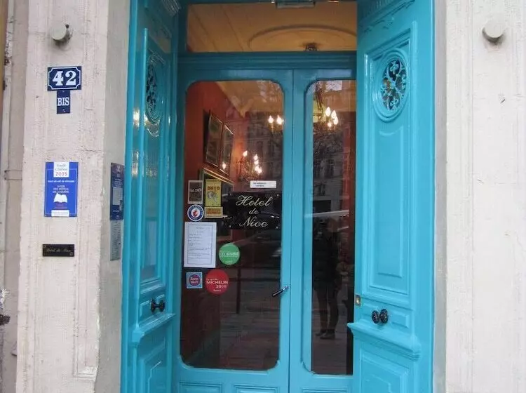 ホテル De Nice