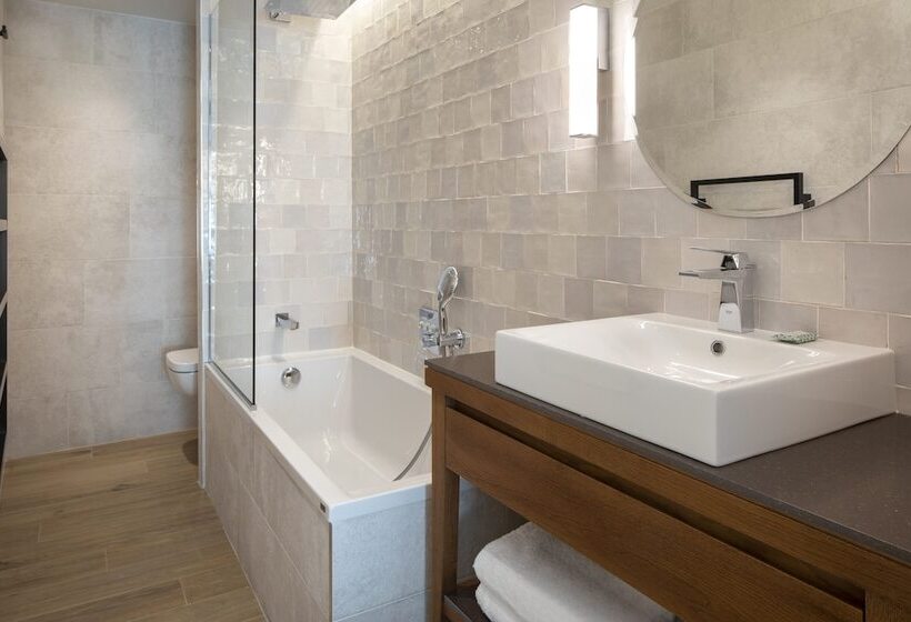 هتل Des Champs Elysees