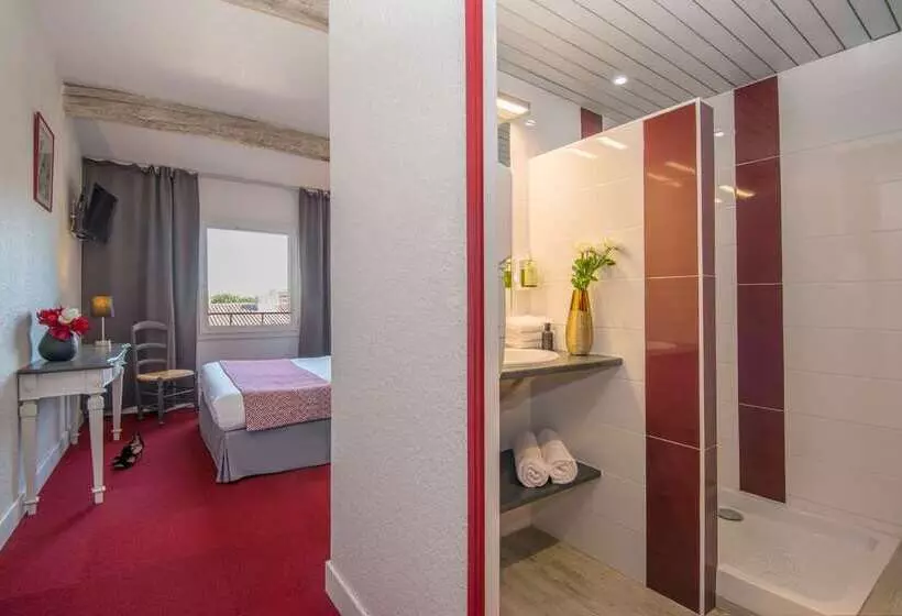 בית מלון כפרי Du Forum