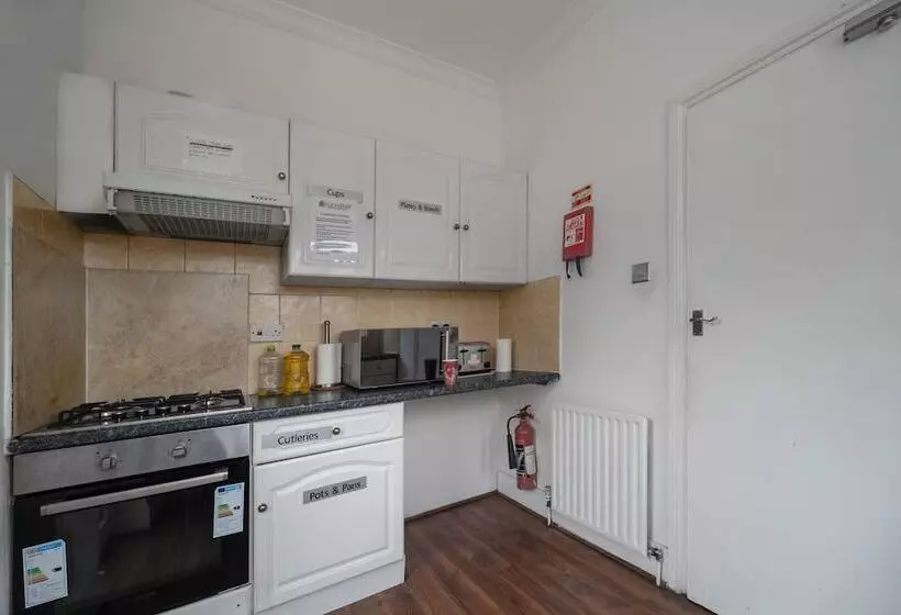 هتل Flexistay Norbury Apart