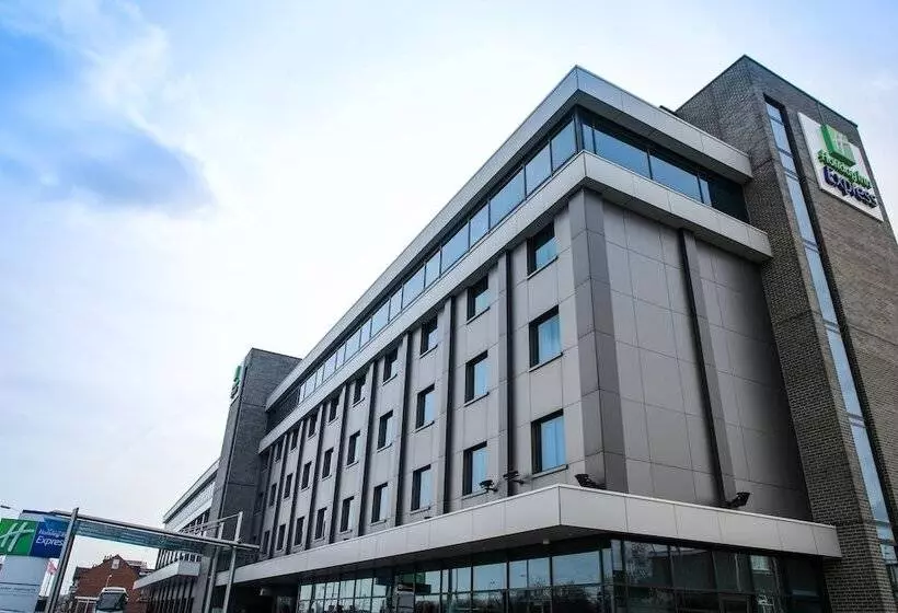 酒店 Holiday Inn Express London Heathrow T5, An Ihg