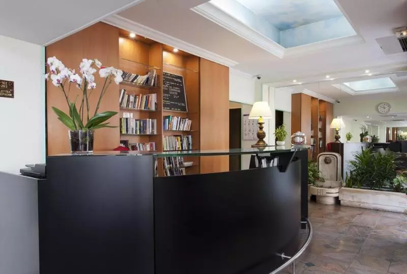 ホテル Home Latin