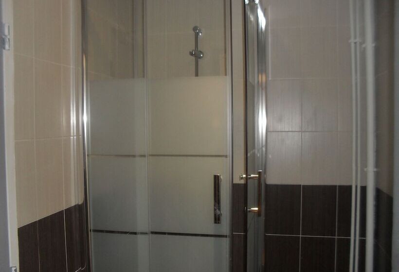 هتل Hôtel Montpellier