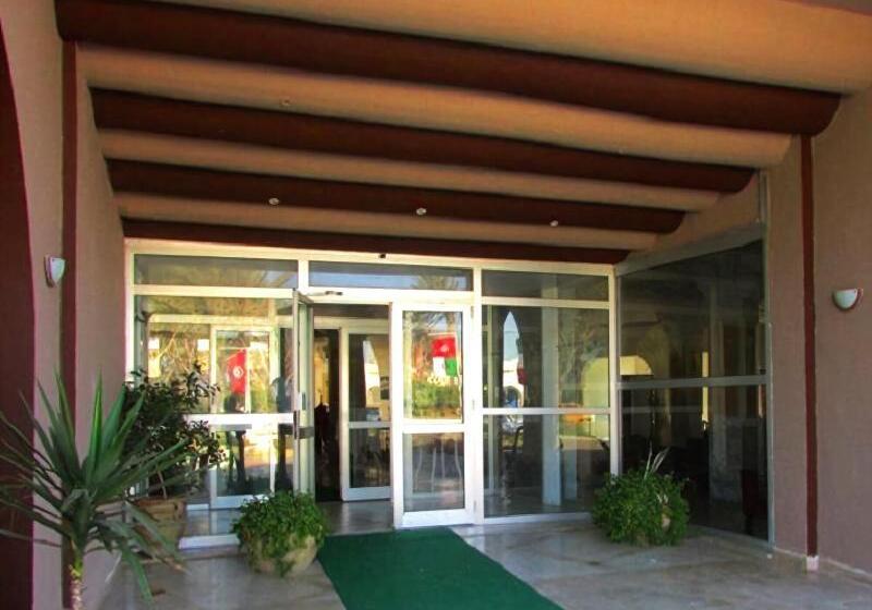 Hotel Hôtel Solymar Beach