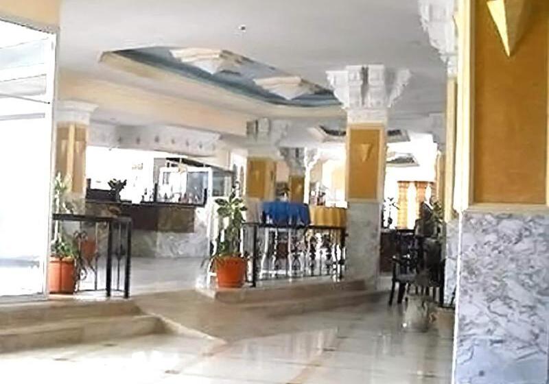 Hotel Hôtel Solymar Beach