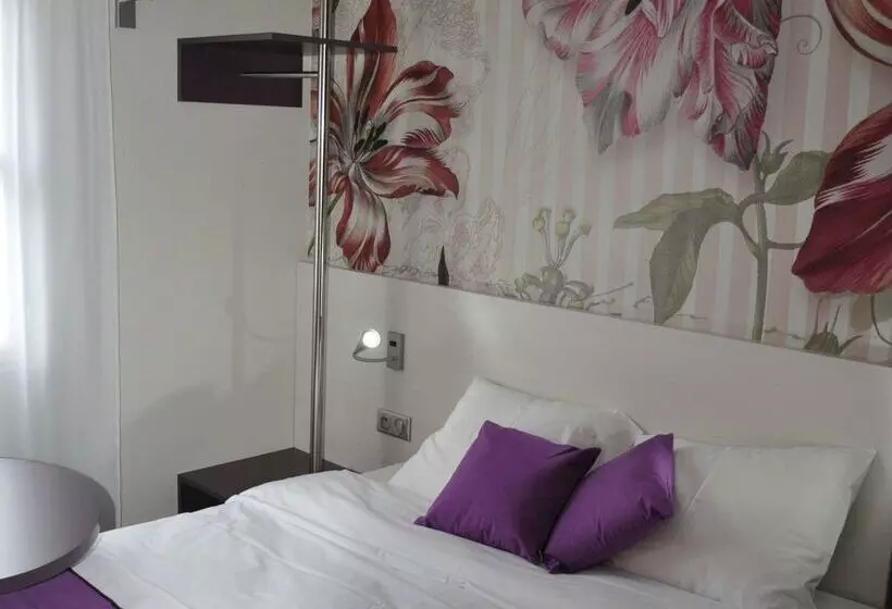 ホテル Hôtel Kyriad Dieppe