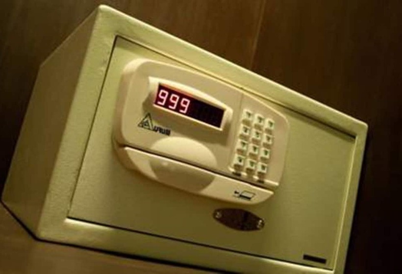 Legacy Hotel Bangkok Sukhumvit