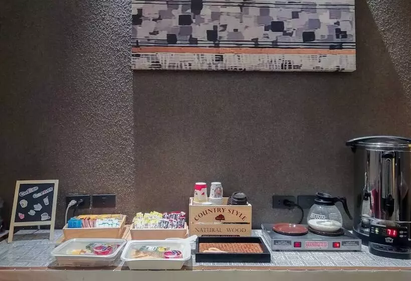 Legacy Hotel Bangkok Sukhumvit