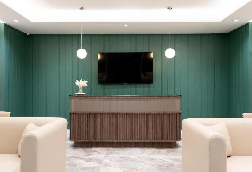 Legacy Hotel Bangkok Sukhumvit